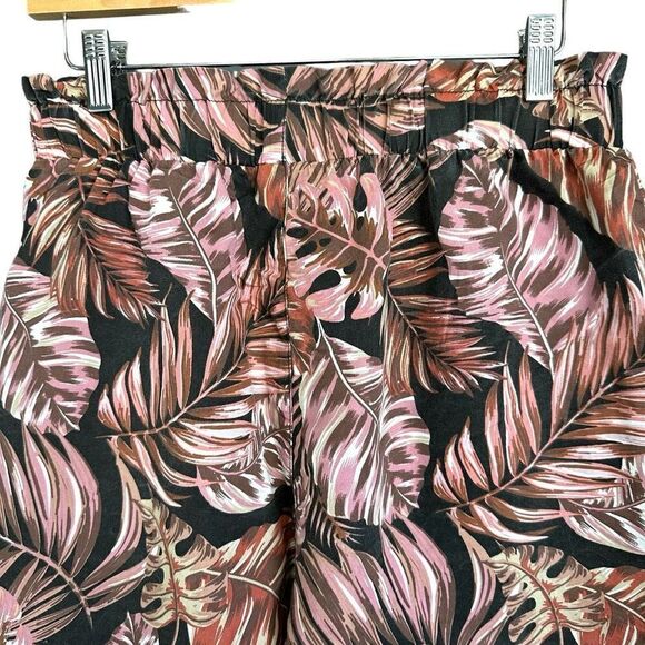 NWT Jane & Delancey 100% Lyocell Tropical Leaf Print Beachy High Waist Shorts - Picture 5 of 8